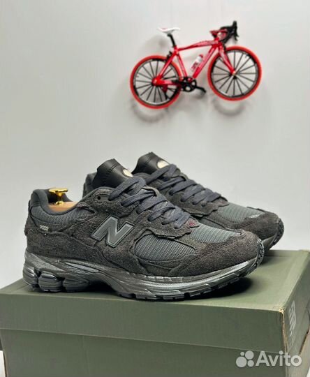 Кроссовки New balance 2002r