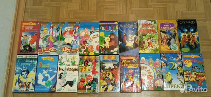 Видео, аудио кассеты,диски двд, сд,мр-3