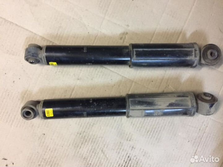 Стойка задняя Kia Cerato 3