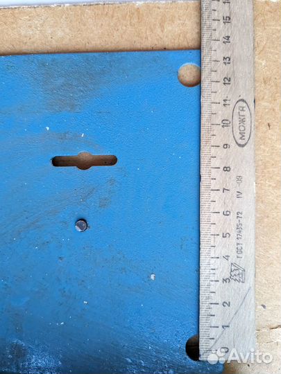 Гаражный замок накладной