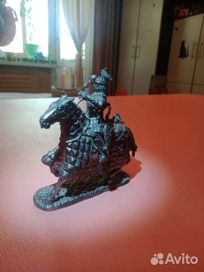 Оловянные фигурки