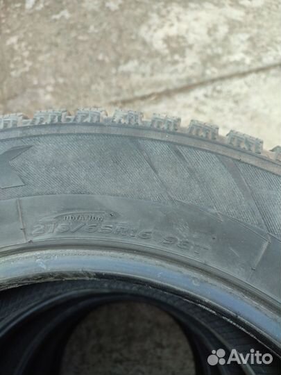 Hankook Winter I'Pike 215/65 R16