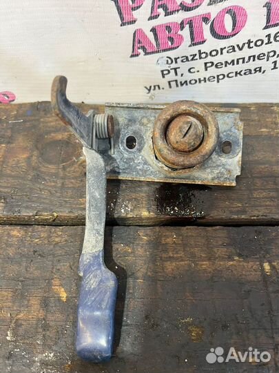 Замок капота Chevrolet Lacetti