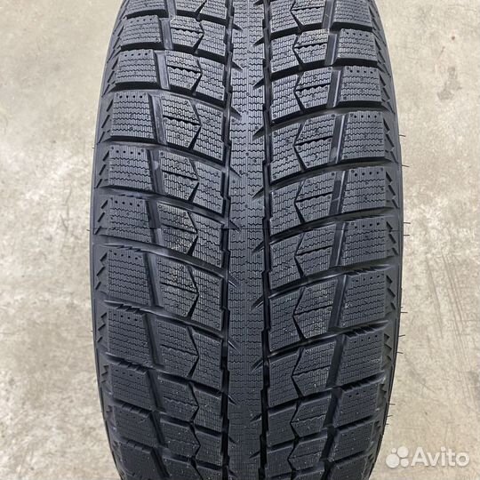 Leao Winter Defender Ice I-15 195/65 R15 95T