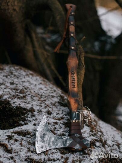 Топор кованый ручной работы Варяг
