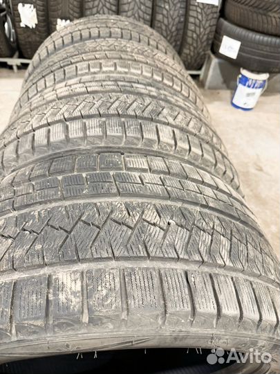 Triangle Snowlink TWT02 245/45 R19 и 275/40 R19 105V