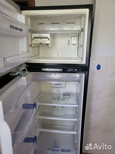 Холодильник whirlpool, no frost