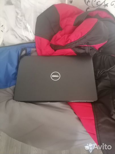 Ноутбук dell