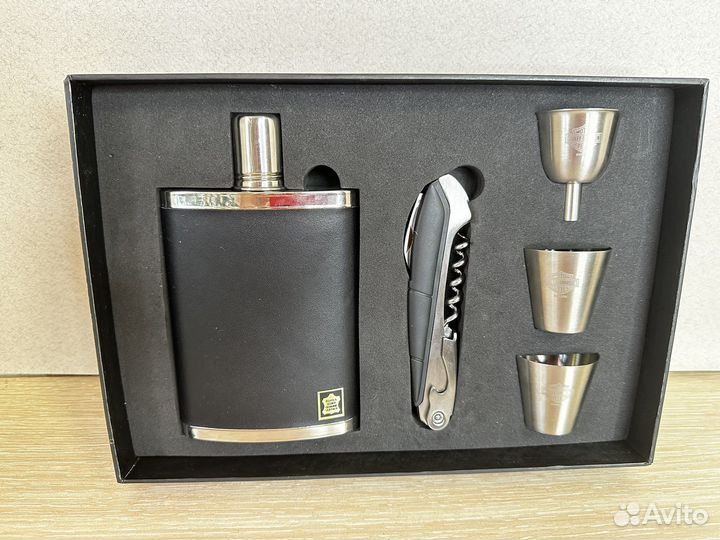 Фляга стопки открывашка новыые подарок