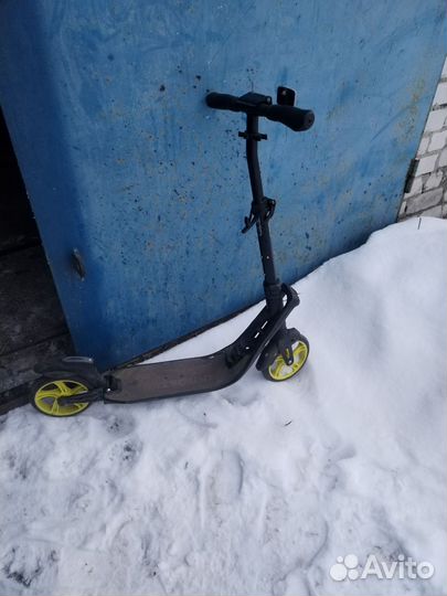 2 самоката, 1 трюковой, 2 для катания