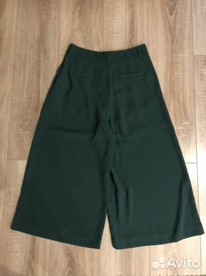 Кюлоты новые, united colours of Benetton