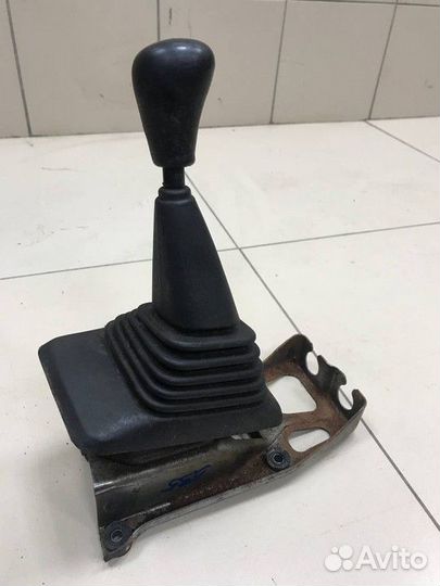 Рычаг кпп Toyota Corolla