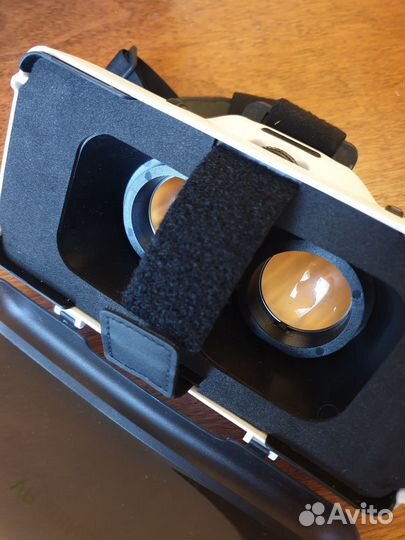 Шлем виртуальной реальности VR-очки + Контроллер