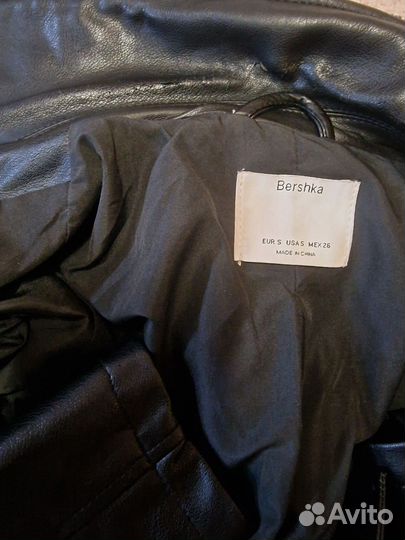 Укороченная кожаная куртка косуха bershka s