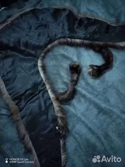 Меховой воротник чернобурка