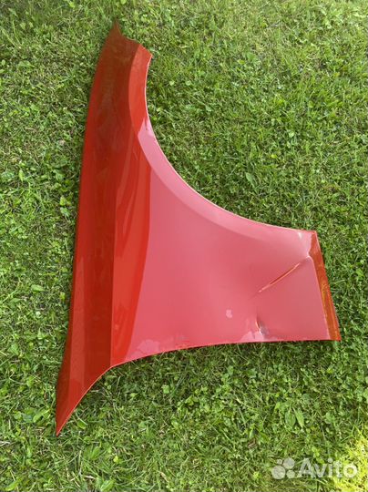 Крыло правое bmw 320d