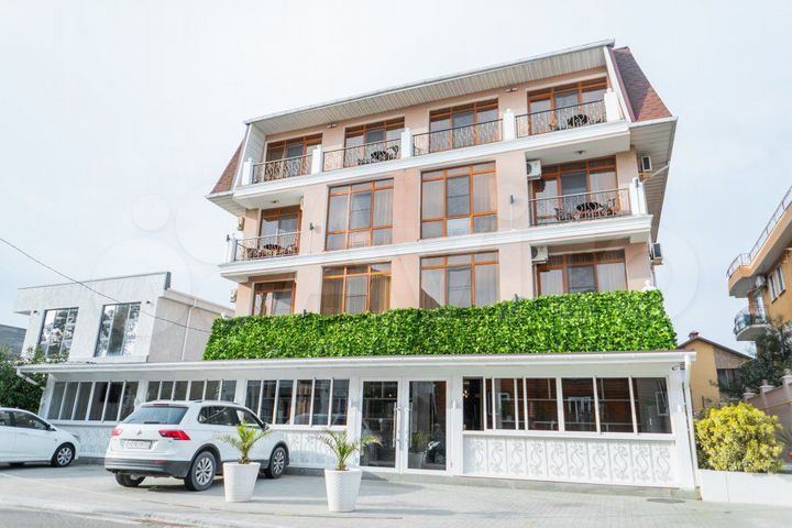 Гостиница, 1200 м²