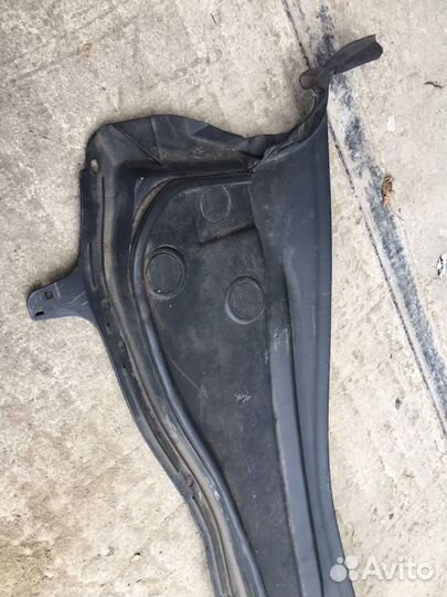 Жабо/решетка стеклоочистителя Acura Mdx YD1 J35A5