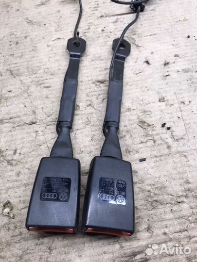 Замок ремня безопасности передний правый Audi Q5