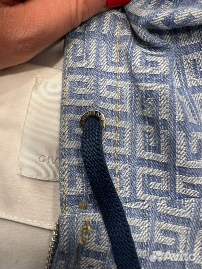 Бомбер Givenchy женский