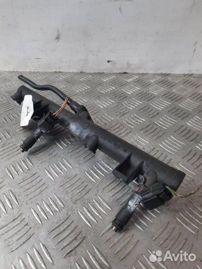 Форсунка Citroen C8 2.2 2006