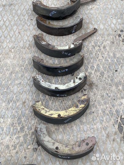 Тормозные колодки задние классика Ваз 2107 2105