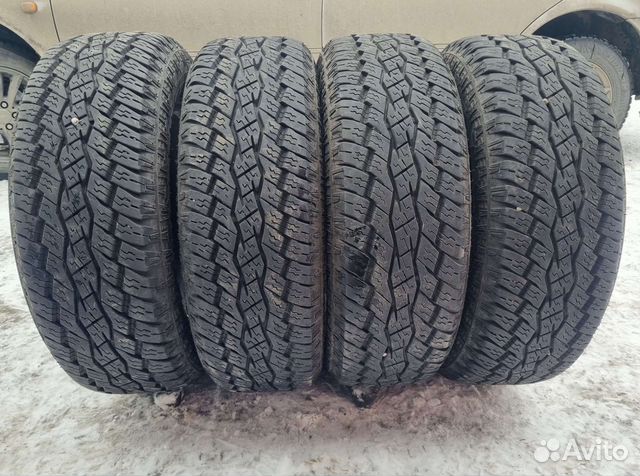 Toyo Open Country A/T Plus 215/65 R16 98H