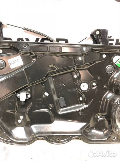 Стеклоподъемник передний левый Volkswagen Passat