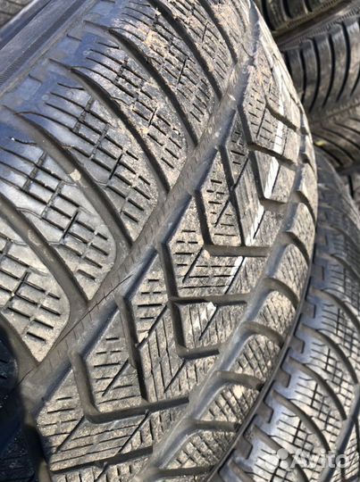 Pirelli Scorpion Winter 235/65 R17