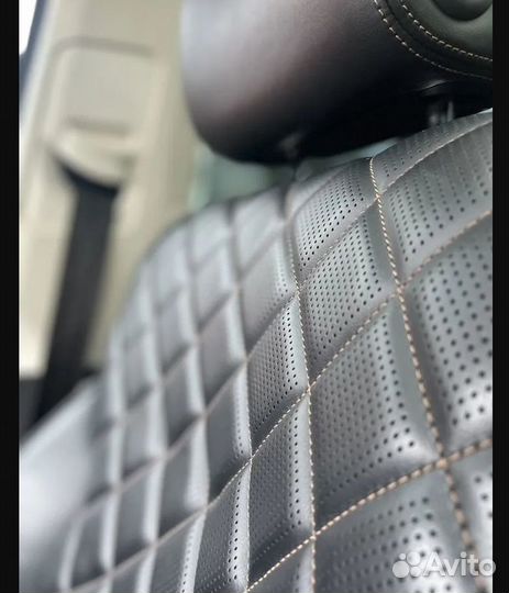 Volkswagen Touareg II Рестайлинг передние сиденья