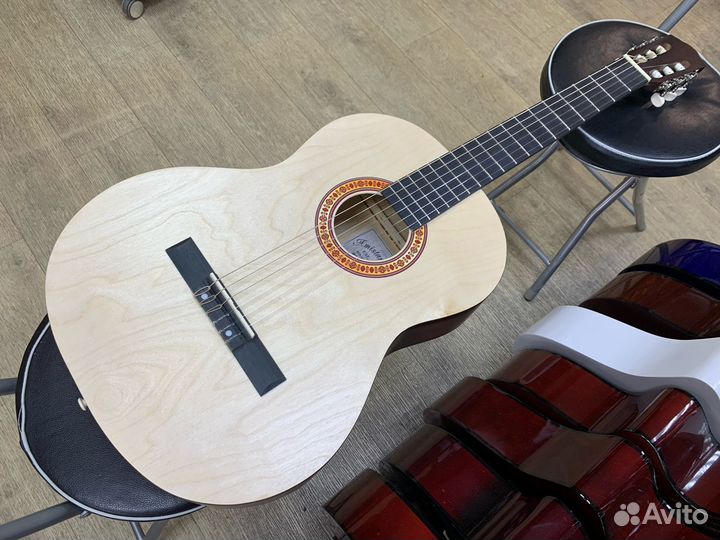Гитара классическая Амистар