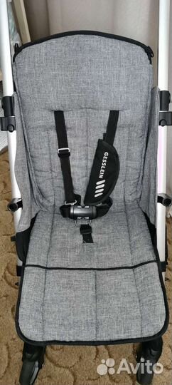 Прогулочная коляска трость