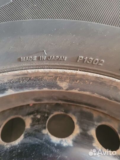 Bridgestone Blizzak Spike-01 215/65 R16