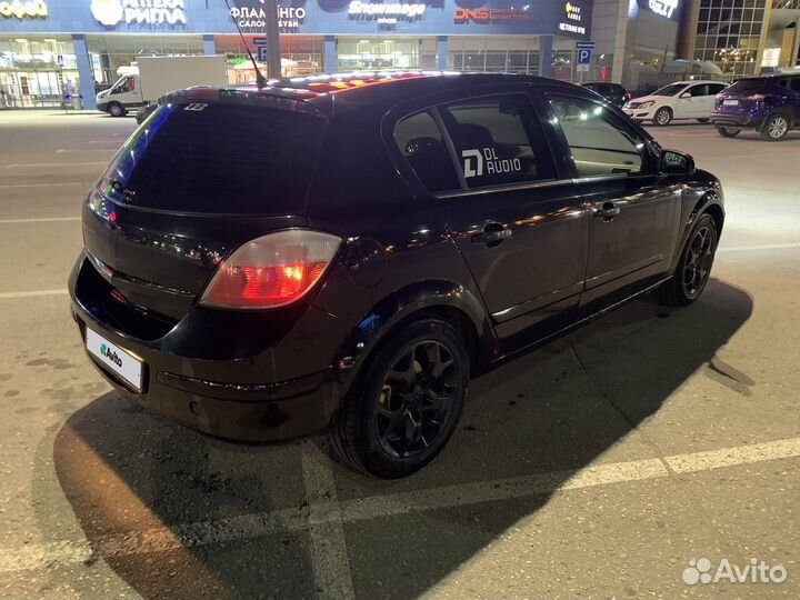 Opel Astra 1.6 МТ, 2006, 200 000 км