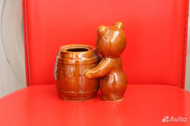 Мишка, медведь с бочкой мёда.13,5см