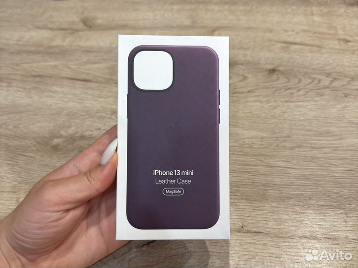 Кожаный чехол для iPhone 13 mini