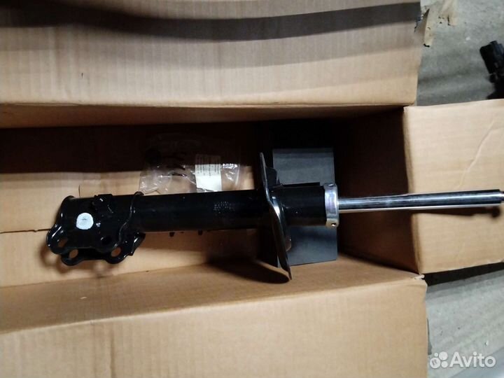 Стойка передняя Киа sportage 54661-2S000