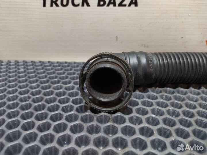 Крышка маслозаливной горловины Mercedes-Benz Axor