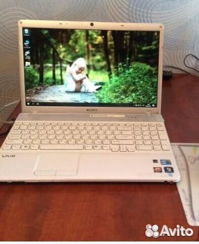 Soni Valio PCG-71211v Белый