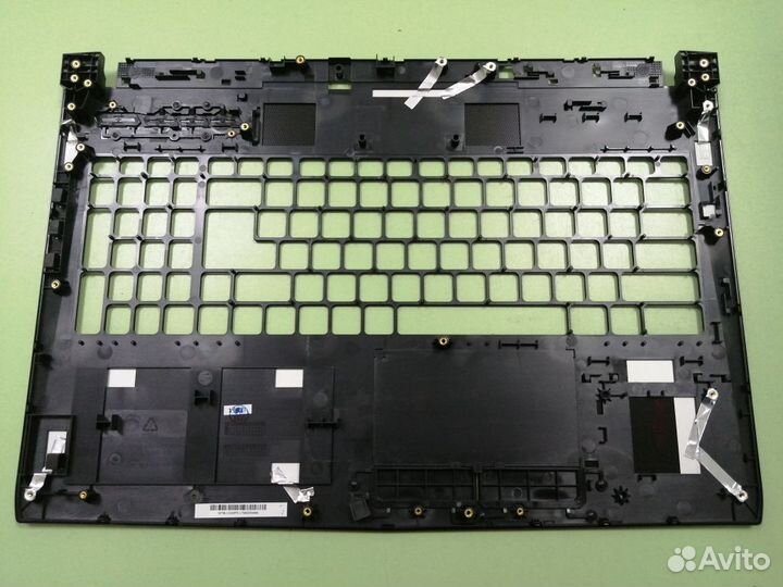Топкейс MSI GT62 GT62VR MS-16L1 новый оригинал
