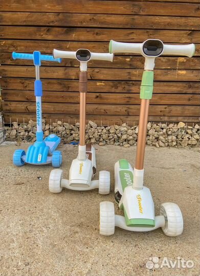 Самокат детский трех колесный