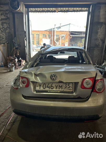 В разборе Volkswagen Jetta, 2008 г.в., 1.6 BSE