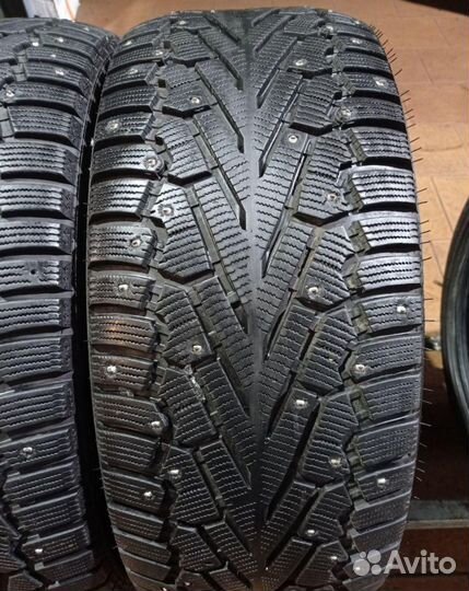 Pirelli Ice Zero 285/45 R20 99W