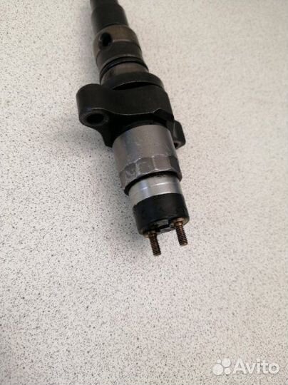 Форсунка топливная Daewoo Ultra Novus F4AE0681B