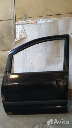 Дверь передняя левая Ford Galaxy 1995-2006