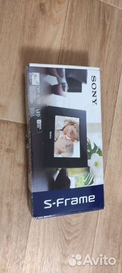 Цифровая фоторамка Sony DPF-A710