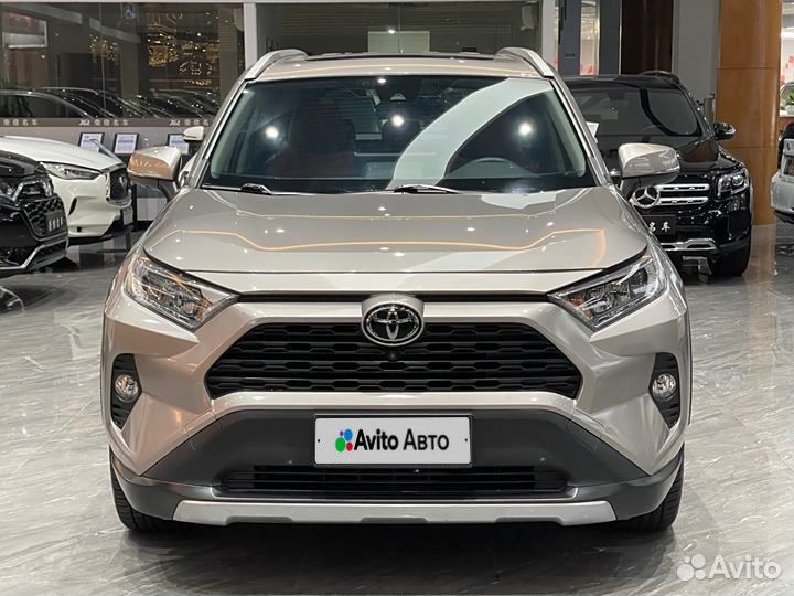 Toyota RAV4 2.0 CVT, 2020, 50 000 км