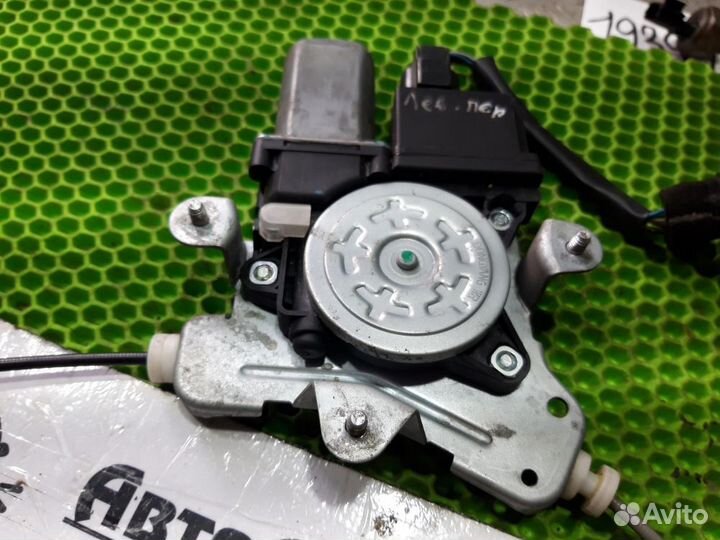 Стеклоподъемник передний левый Opel Antara C145