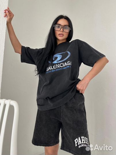 Balenciaga футболка 2 цвета