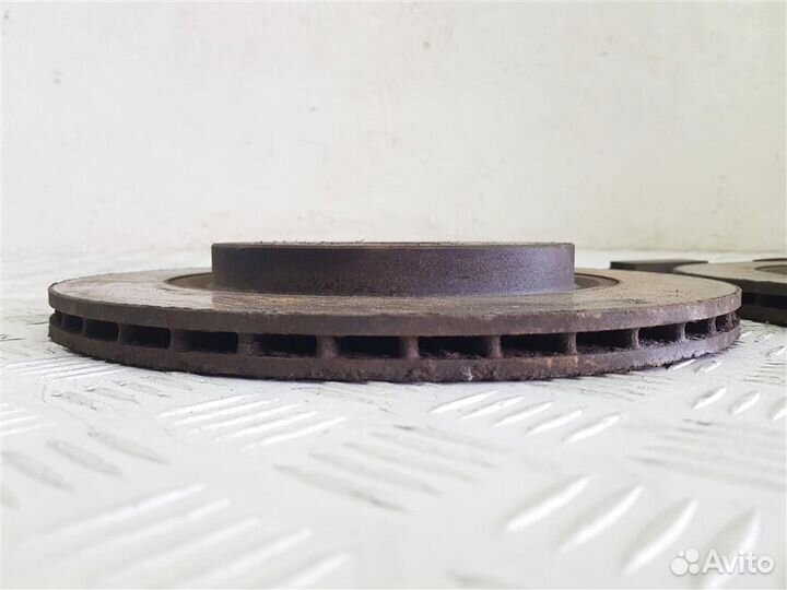 Диск тормозной задний Hyundai Santa Fe 4 (TM)